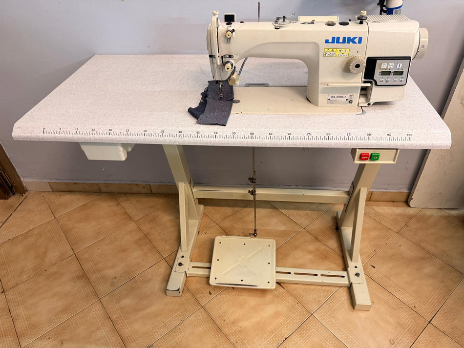 JUKI DDL-8700A-7 usata